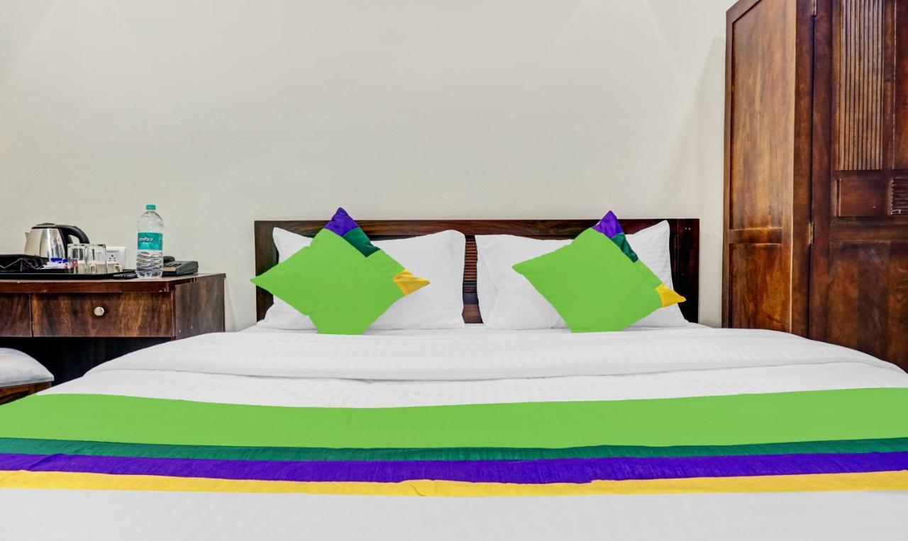 Hotel Treebo Tulip Pune Esterno foto