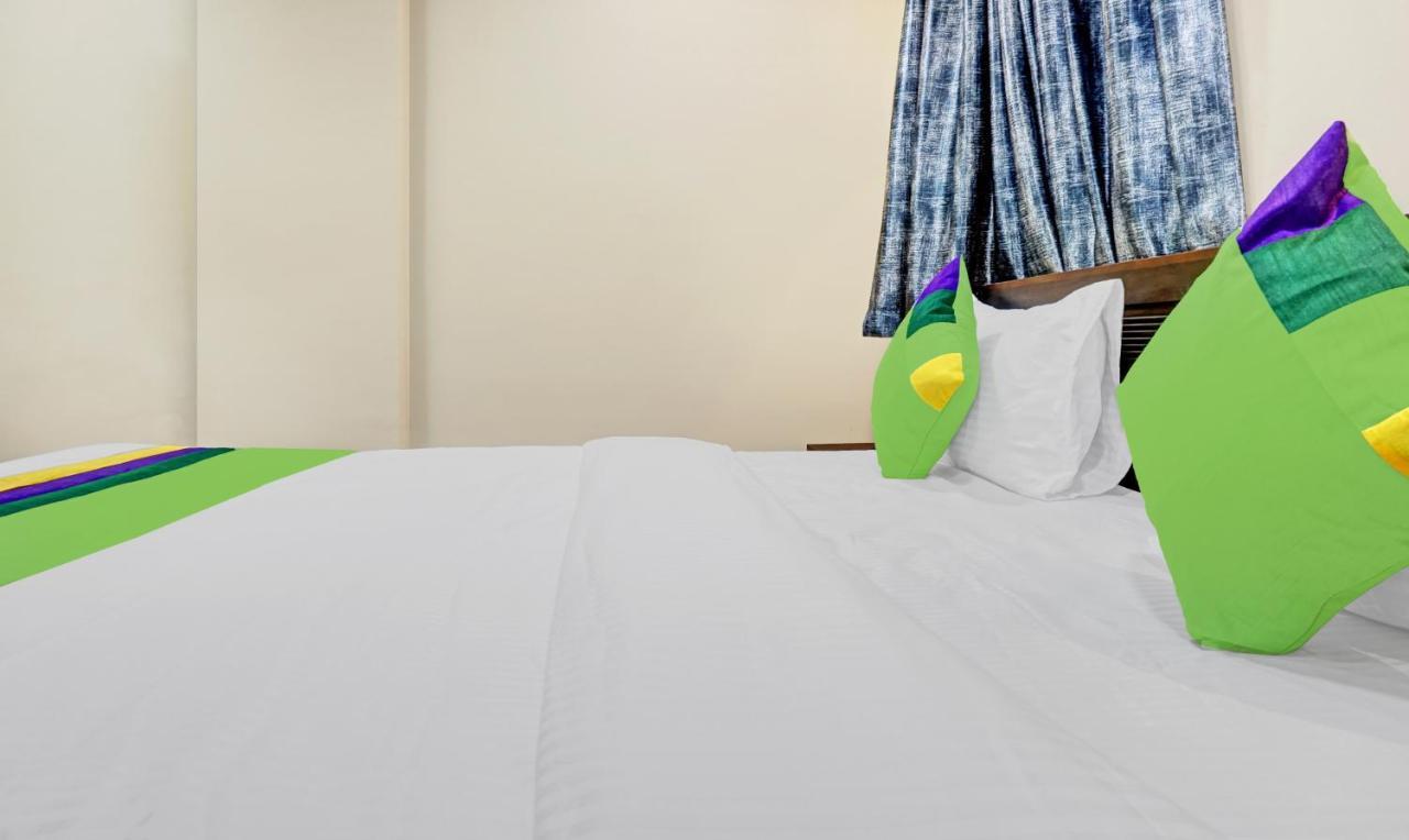 Hotel Treebo Tulip Pune Esterno foto