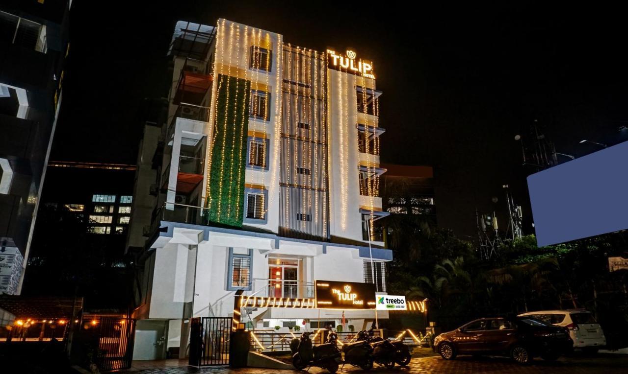 Hotel Treebo Tulip Pune Esterno foto