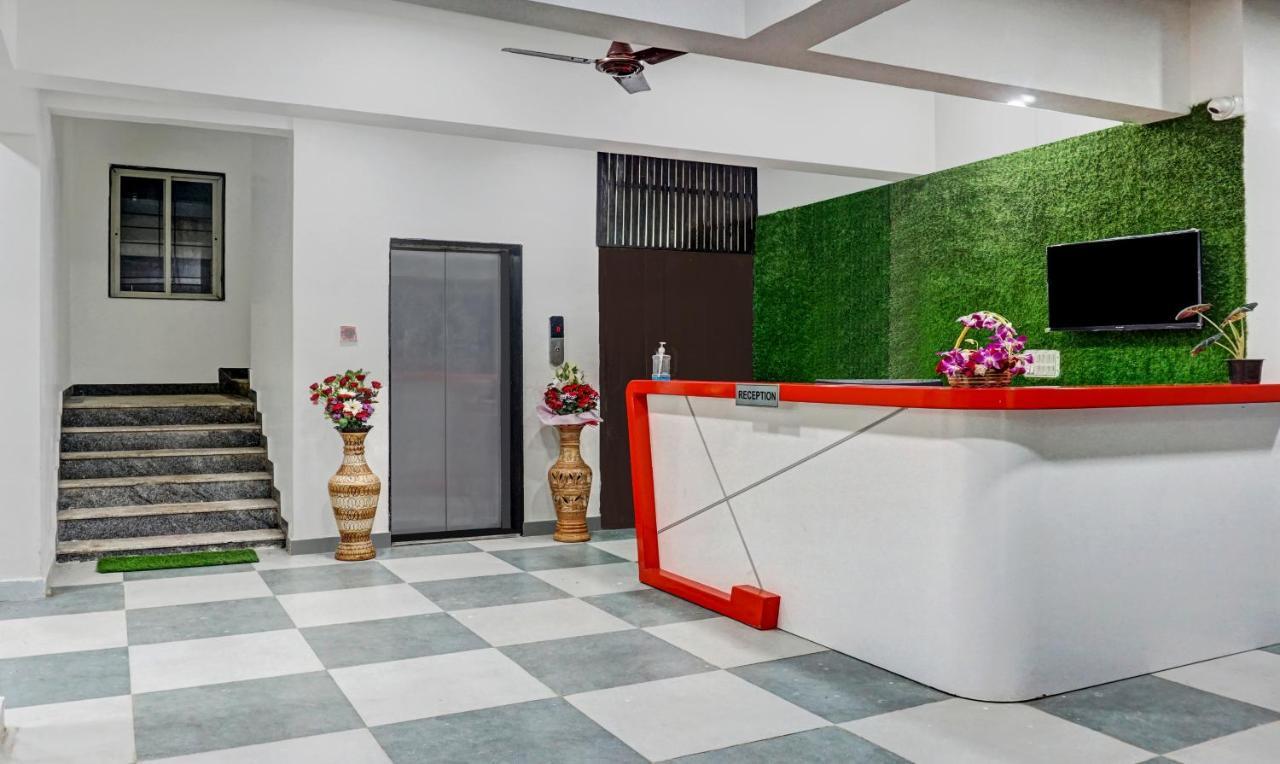 Hotel Treebo Tulip Pune Esterno foto